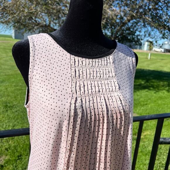 LOFT tank top, pleated front, rounded neckline, pink, women’s PETITE M - Picture 7 of 9